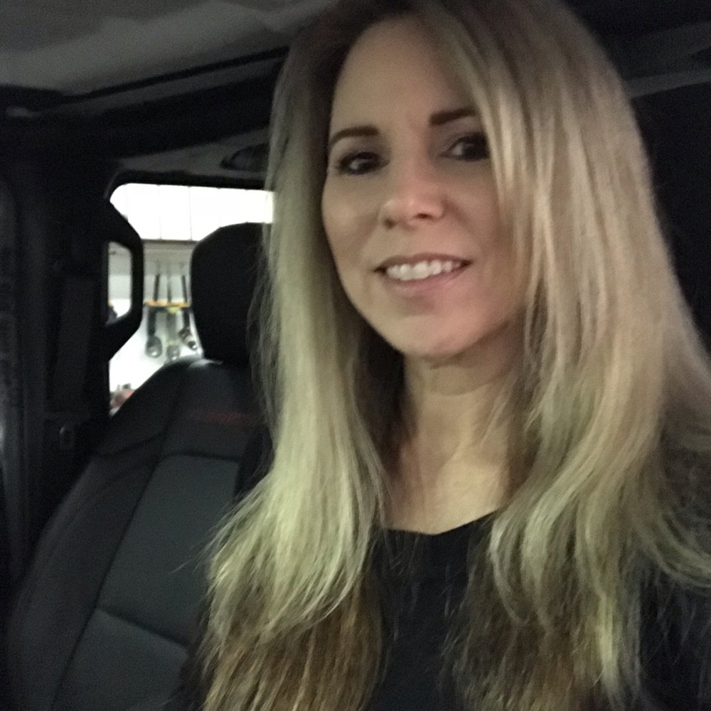 Meet your Posher, Jennifer